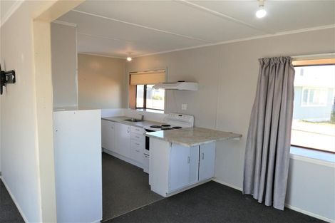 Photo of property in 400 Huia Place, Camberley, Hastings, 4120