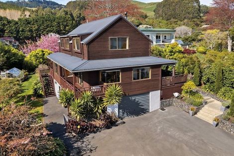 Photo of property in 14 Waikana Street, Broad Bay, Dunedin, 9014