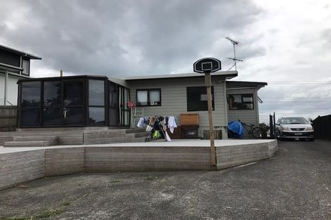 Photo of property in 517 Whangaparaoa Road, Stanmore Bay, Whangaparaoa, 0932