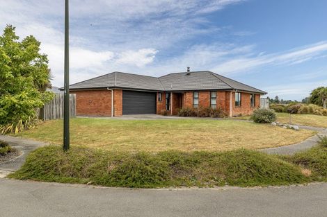 Photo of property in 1 Reeds Road, Darfield, 7510