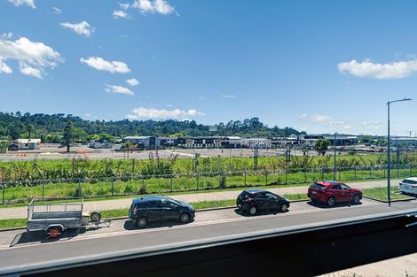 Photo of property in 45 O'meara Street, Swanson, Auckland, 0614