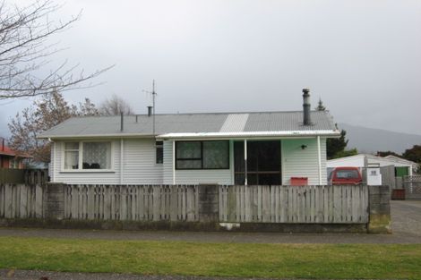 Photo of property in 10 Tureiti Place, Turangi, 3334