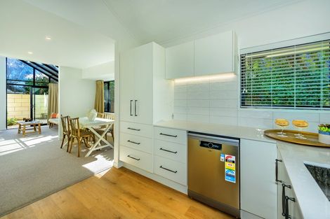 Photo of property in 3 Harlech Mews, Avonhead, Christchurch, 8042