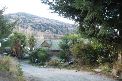 Photo of property in 24 Mcmillan Road, Arthurs Point, Queenstown, 9371