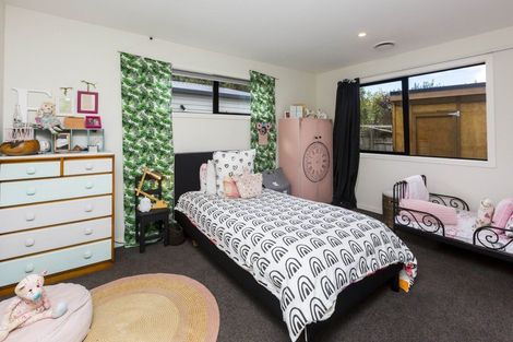 Photo of property in 27a Tennyson Street, Trentham, Upper Hutt, 5018