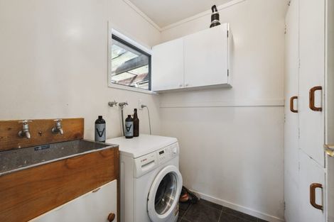 Photo of property in 15b Marchant Place, Westown, New Plymouth, 4310