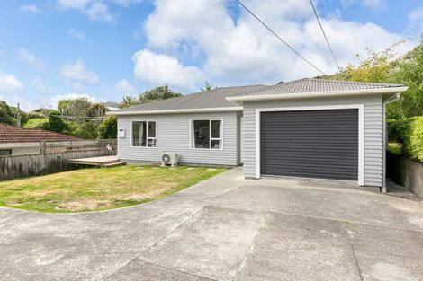 Photo of property in 26a Duncan Street, Tawa, Wellington, 5028