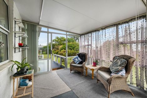 Photo of property in 50 Cutfield Street, Inglewood, 4330