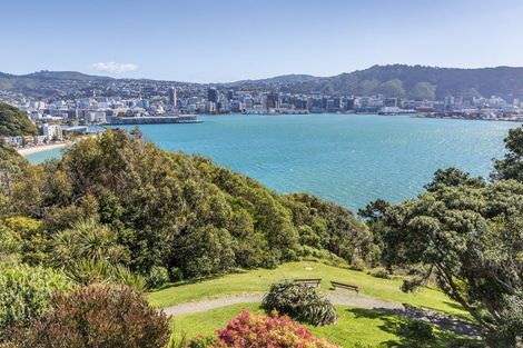 Photo of property in Beauport Apartments, 2/30 The Crescent, Roseneath, Wellington, 6011