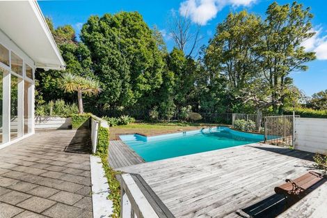 Photo of property in 126 Cook Street, Cockle Bay, Auckland, 2014