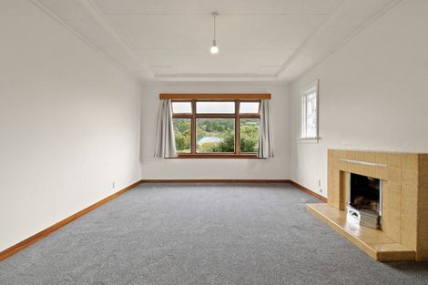 Photo of property in 16 Derwent Street, Helensburgh, Dunedin, 9010