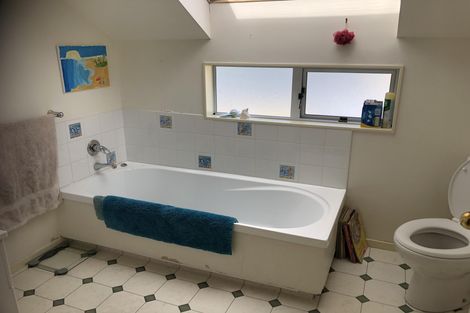 Photo of property in 46 Millstream Drive, Henderson, Auckland, 0610