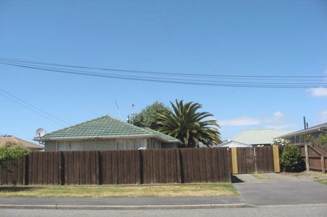 Photo of property in 8 Sylvia Street, Parklands, Christchurch, 8083