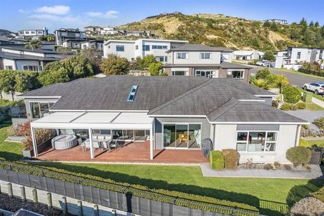 Photo of property in 53 Endeavour Drive, Whitby, Porirua, 5024