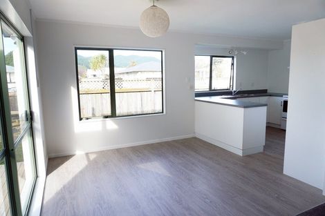 Photo of property in 35 Makarini Street, Paraparaumu, 5032