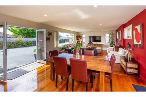 Photo of property in 52 Gould Crescent, Woolston, Christchurch, 8023