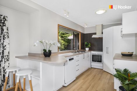 Photo of property in 28 Tower Avenue, Waverley, Dunedin, 9013