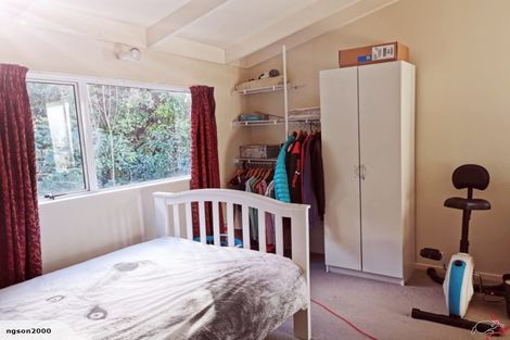 Photo of property in 16 Chartwell Drive, Crofton Downs, Wellington, 6035