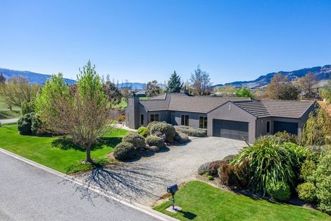 Photo of property in 21 Pisa Moorings Road, Mount Pisa, Cromwell, 9383