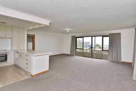 Photo of property in 6 Santa Maria Avenue, Mount Pleasant, Christchurch, 8081