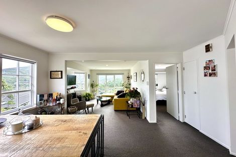 Photo of property in 24a Parklands Drive, Karori, Wellington, 6012