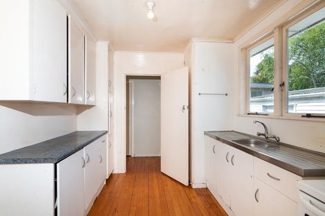 Photo of property in 48 Longburn Road, Henderson, Auckland, 0610