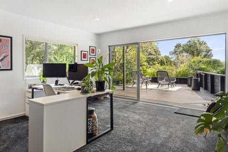 Photo of property in 32a Palmerston Road, Birkenhead, Auckland, 0626