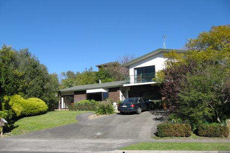 Photo of property in 10 Hunters Hill, Havelock North, 4130