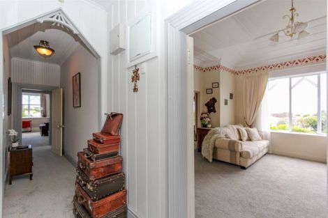 Photo of property in 85 Gover Street, New Plymouth, 4310