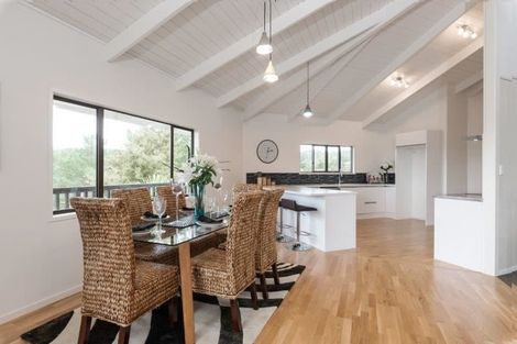 Photo of property in 45 Brick Bay Drive, Sandspit, Warkworth, 0982