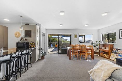 Photo of property in 11a Polestar Lane, Whitby, Porirua, 5024