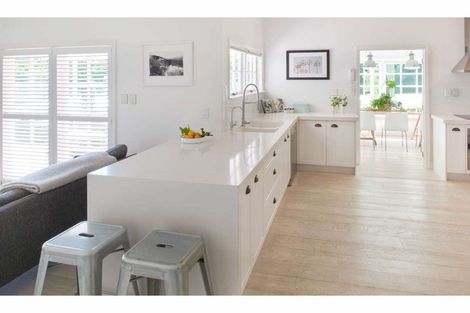 Photo of property in 37 Riverview Road, Kerikeri, 0230