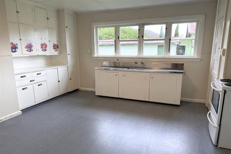 Photo of property in 3 Inverness Street, Dunollie, Runanga, 7803