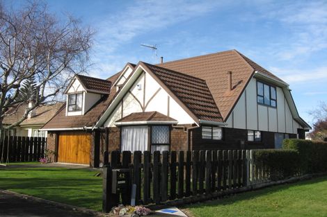 Photo of property in 42 Kent Street, Levin, 5510