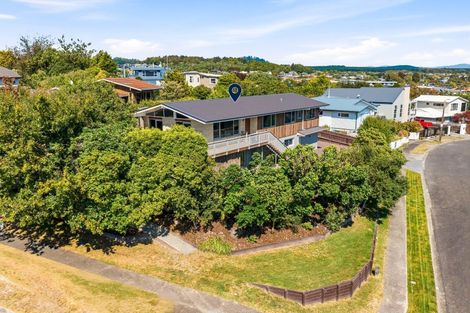 Photo of property in 15 Beachman Grove, Hilltop, Taupo, 3330