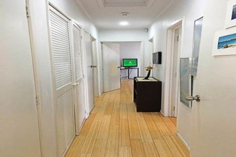 Photo of property in 19 Swallow Drive, Manurewa, Auckland, 2102