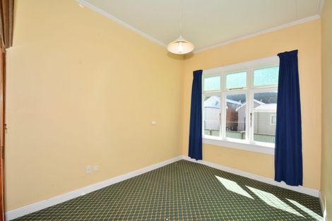Photo of property in 122 Harbour Terrace, North Dunedin, Dunedin, 9016