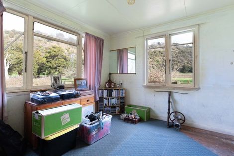 Photo of property in 751 Pryces Line, Halcombe, Feilding, 4779