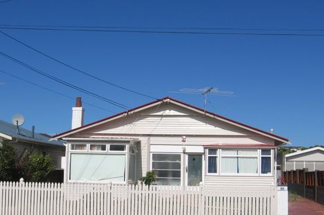 Photo of property in 36 Strathavon Road, Miramar, Wellington, 6022