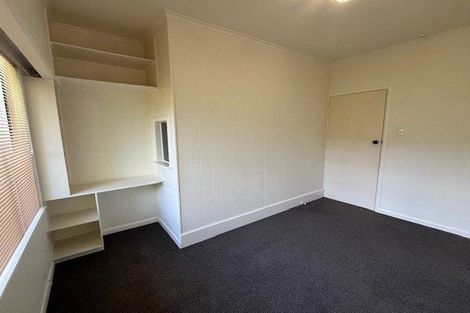 Photo of property in 53 Granger Road, Cockle Bay, Auckland, 2014