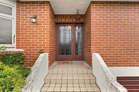 Photo of property in 16 Derwent Street, Helensburgh, Dunedin, 9010