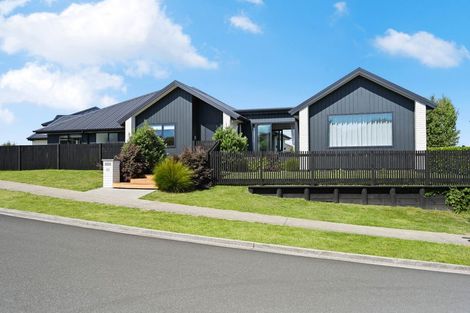 Photo of property in 45 Sylvester Crescent, Flagstaff, Hamilton, 3210