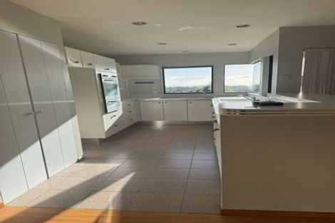 Photo of property in 2/7 Calypso Place, Rothesay Bay, Auckland, 0630