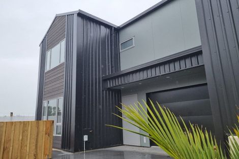 Photo of property in 10 Selkirk Lane, Hamilton Lake, Hamilton, 3204