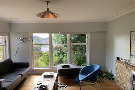 Photo of property in 18 Kervil Avenue, Te Atatu Peninsula, Auckland, 0610