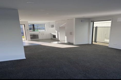 Photo of property in 11 Ara Kataraina, Mangere, Auckland, 2022