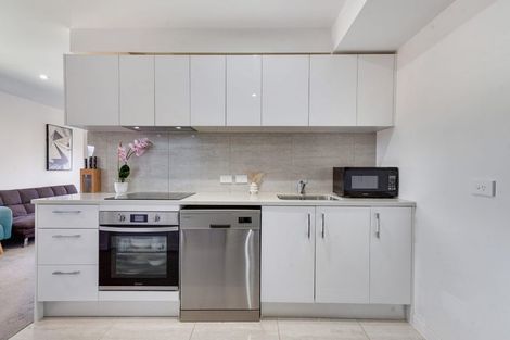 Photo of property in 206/8 Gray Avenue, Mangere East, Auckland, 2024