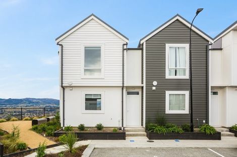 Photo of property in 6/30 Adventure Drive, Whitby, Porirua, 5024