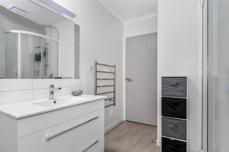 Photo of property in Waterview Estate, 86/4 Greystone Place, Omokoroa, 3114