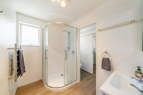 Photo of property in 47 Hartford Crescent, Totara Park, Upper Hutt, 5018